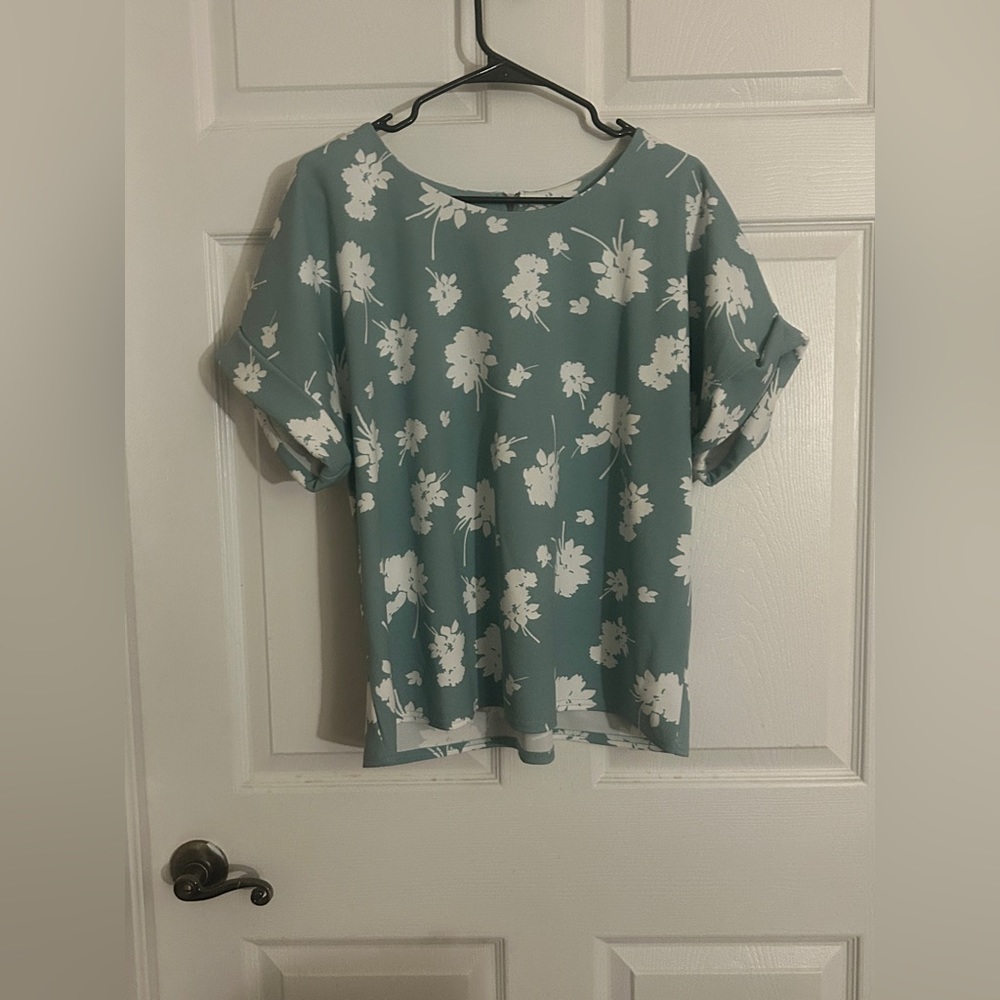 Plus sized floral top